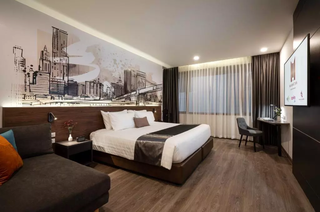 Manhattan-1 Manhattan-1